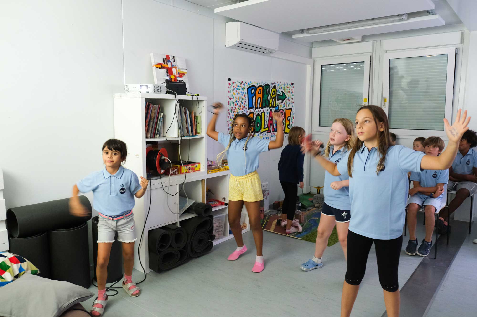 CREDE - Parascolaire - Réalisation d'une histoire kamishibaï à l'APEMS des  Aubépines, Lausanne - Centre de ressources en éducation de l'enfance