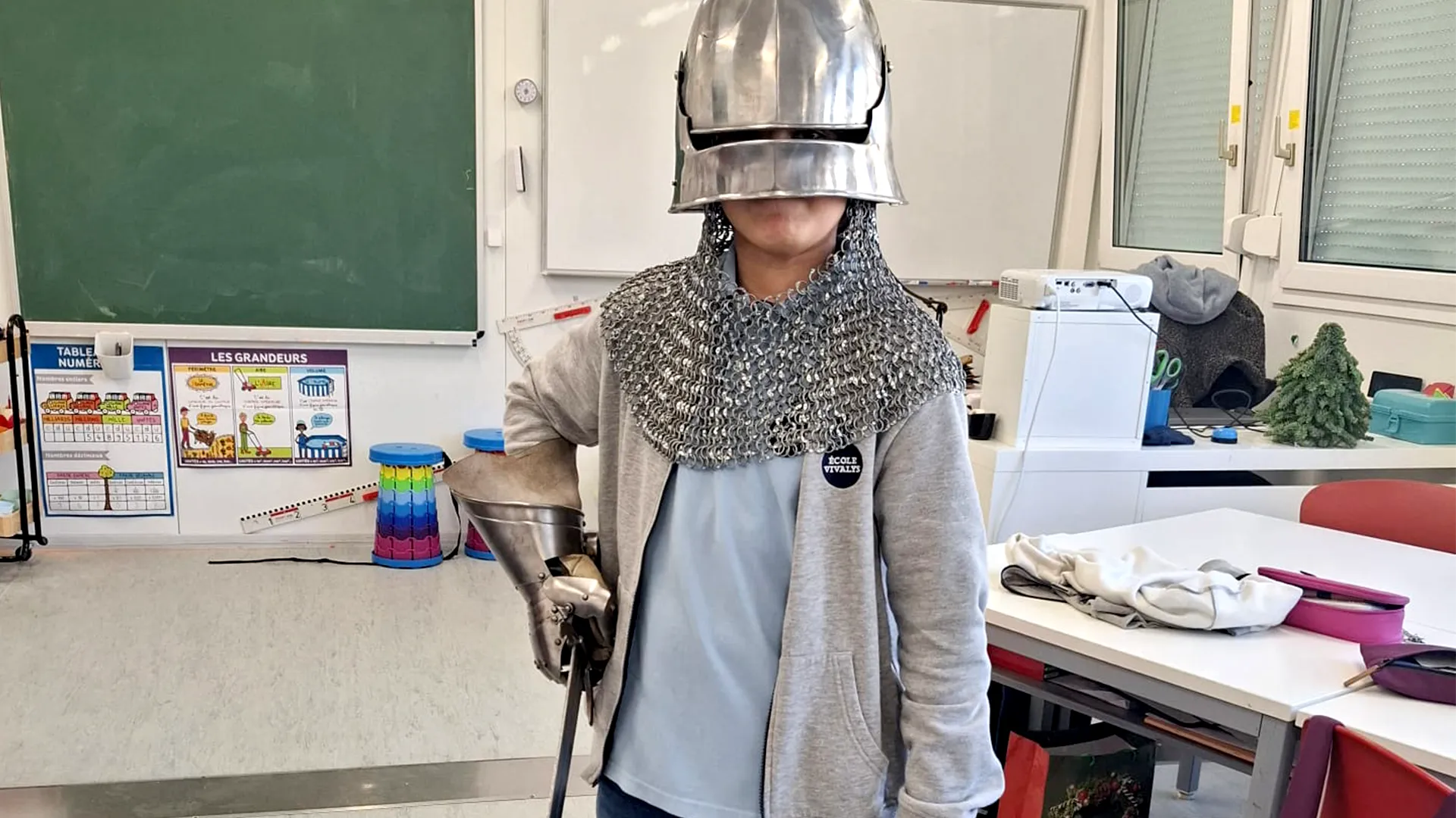 ecole-vivalys-6e-rencontre-moyen-age-00