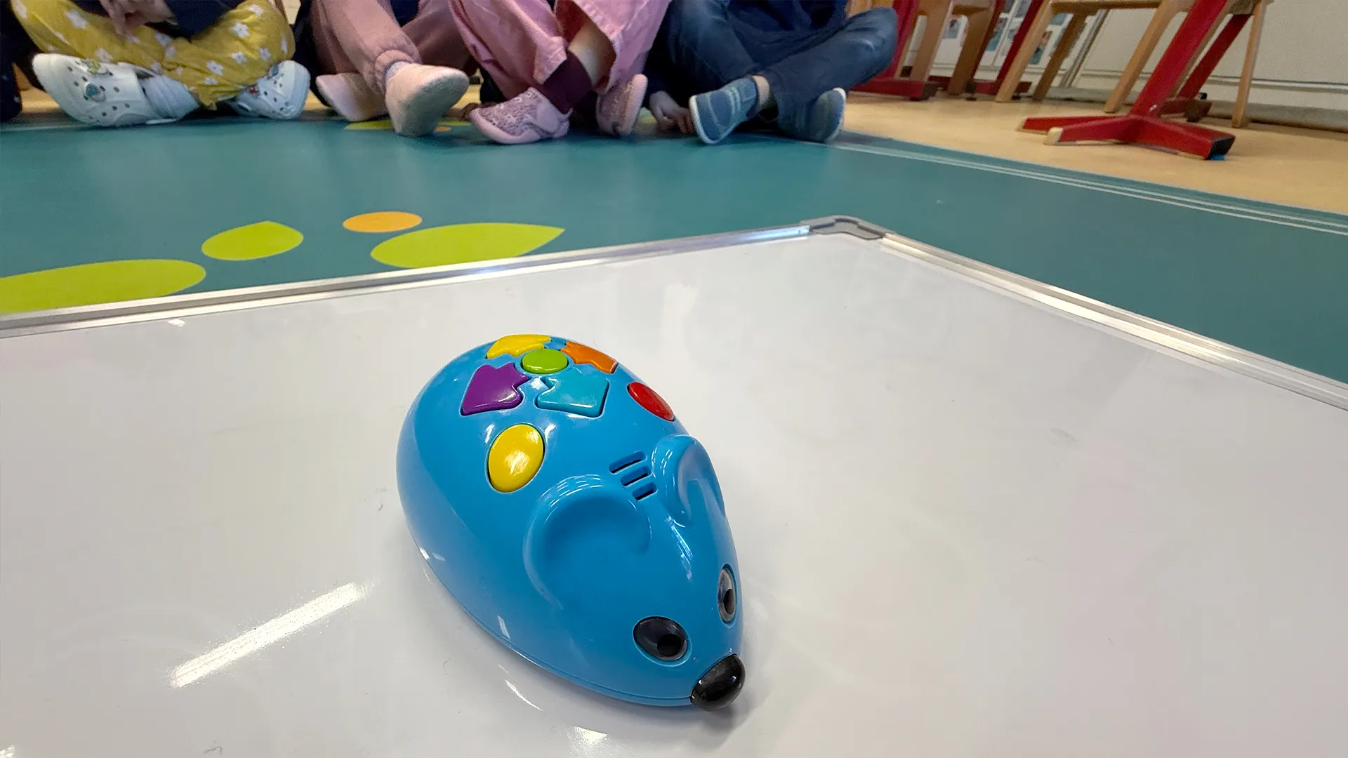 vivalys-petite-section-robot-colby-ecublens_00_A