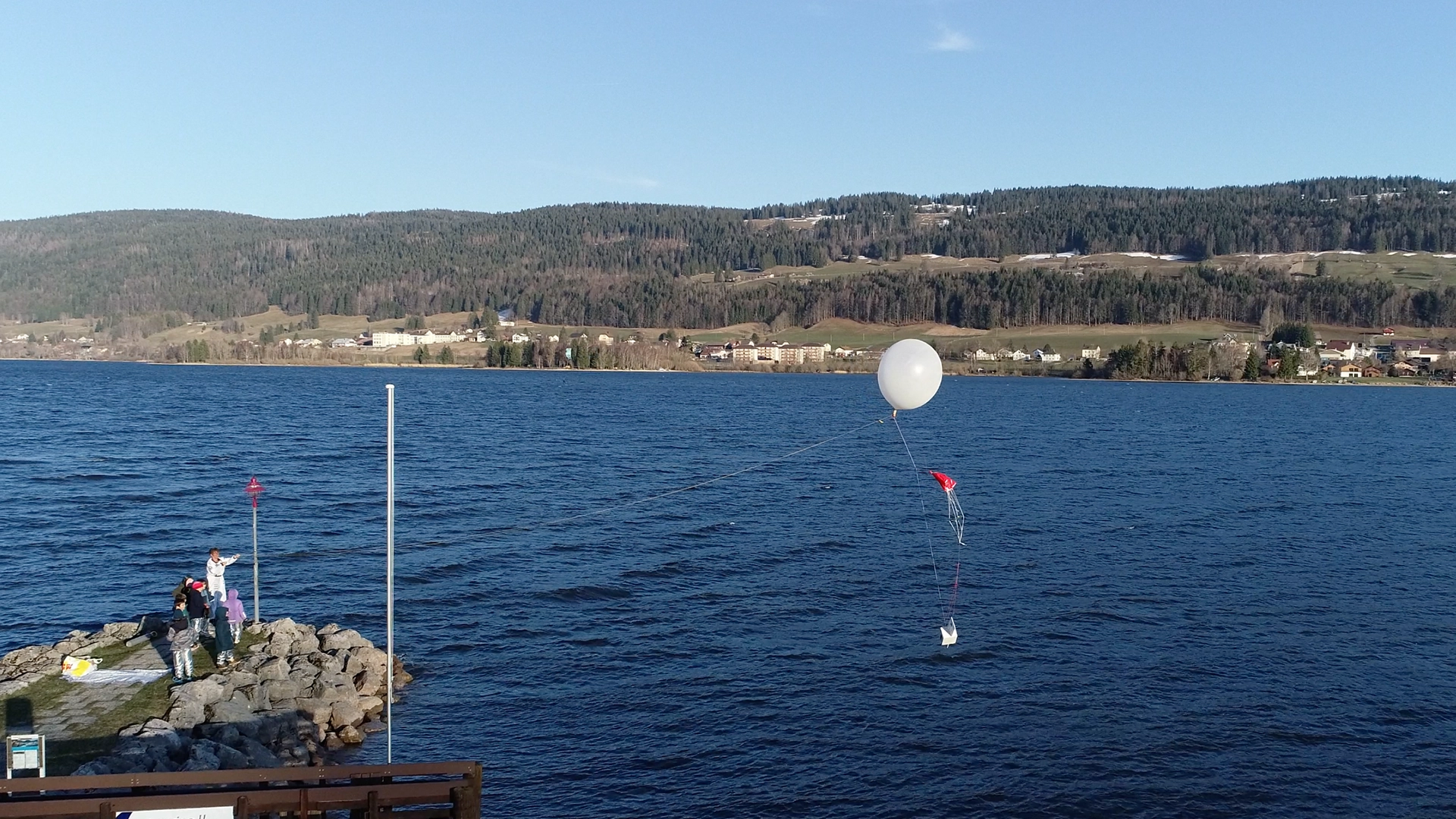 stratonautes-ballon-sonde-lac-joux-16