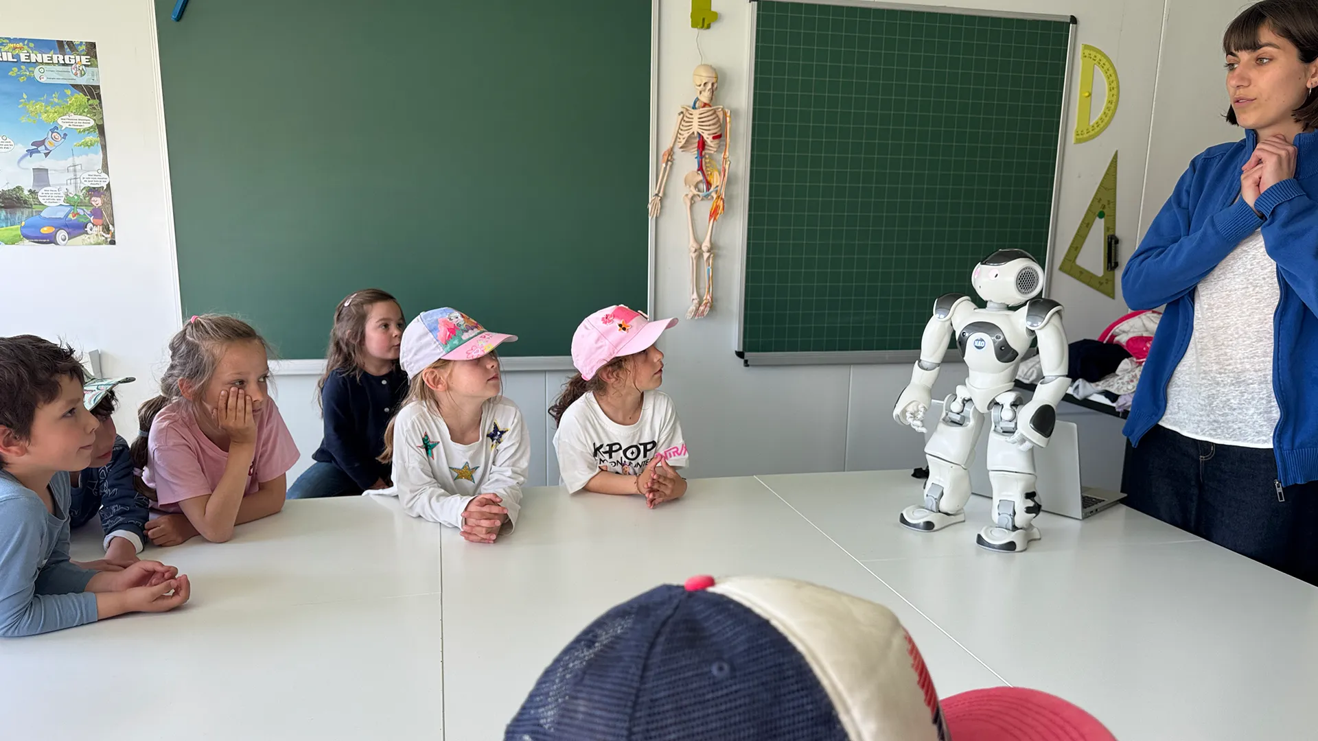 ecole-vivalys-atelier-robotique-enfants-nao-ecublens_10