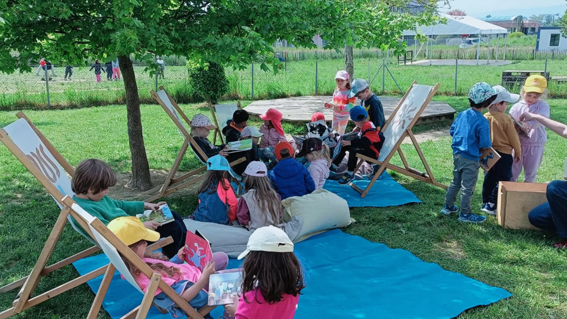 bibliotheque-mobile-enfants-vivalys_00B