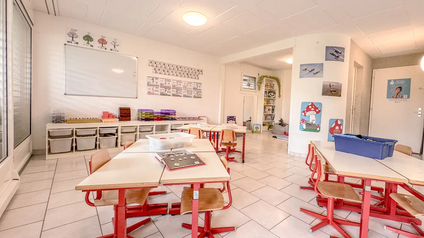 Salle de classe de la petite section Vivalys à Saint-Sulpice